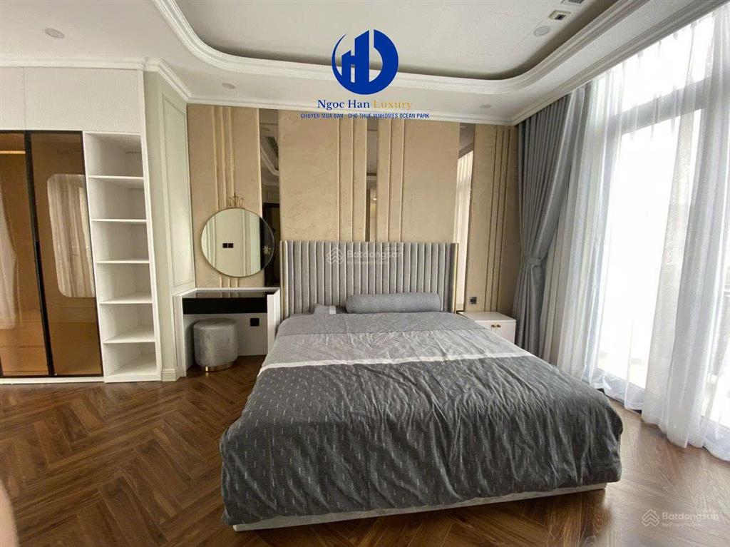 Giá 30 triệu/tháng biệt thự san hô, full nội thất, cạnh hồ 24,5ha