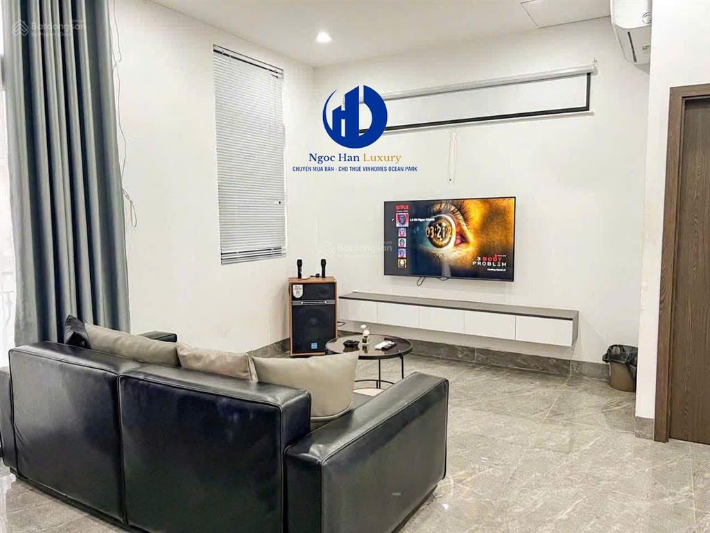 Cho thuê biệt thự hải âu 01, cạnh vincom, view biển, full đồ đẹp