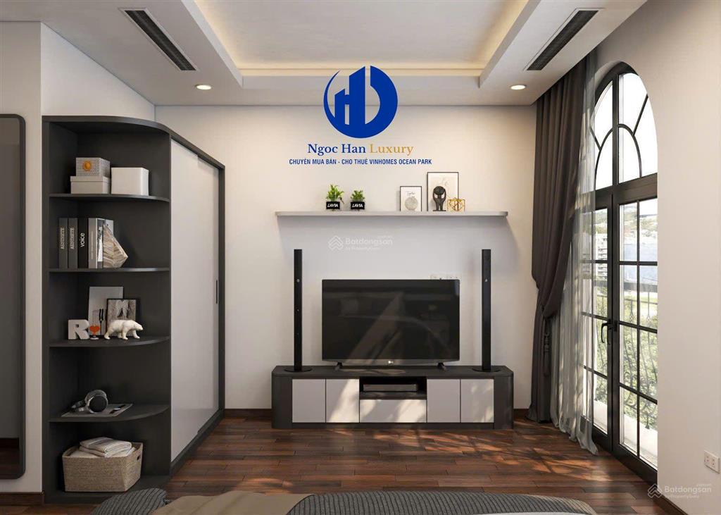 Chỉ 45 triệu/tháng, căn shop tmdv cạnh hồ. dtxd 520m2 xây 6 tầng, có 2mt, full đồ