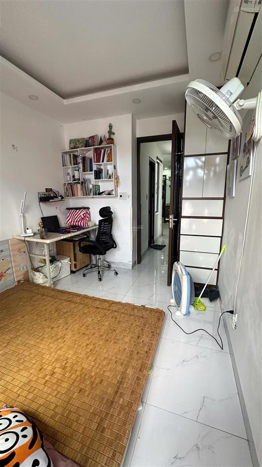 Nhà chính chủ tại ngõ 272 trần khát chân, phường hbt, hn