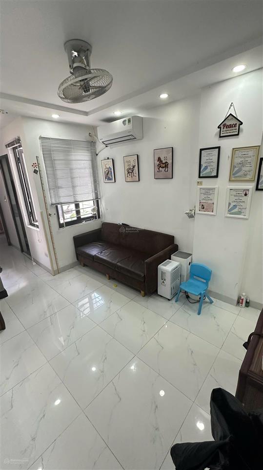 Nhà chính chủ tại ngõ 272 trần khát chân, phường hbt, hn