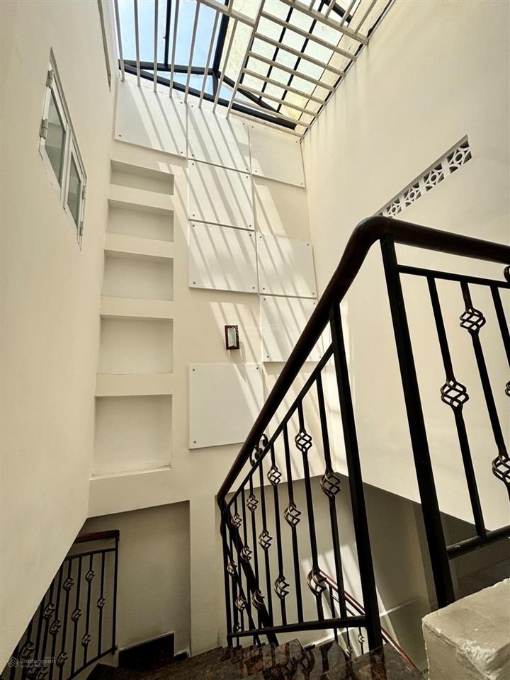 Nhà đẹp 2 tầngđường số lâm văn bền q7 ô tô quay đầu chỉ 6.x tỷ