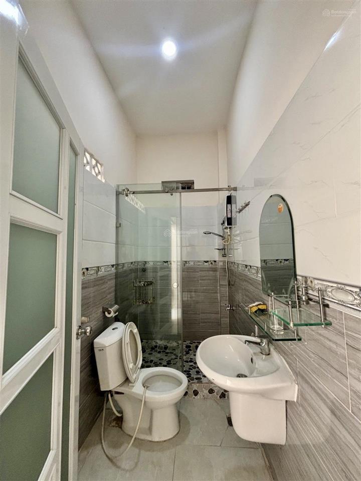 Nhà đẹp 2 tầngđường số lâm văn bền q7 ô tô quay đầu chỉ 6.x tỷ