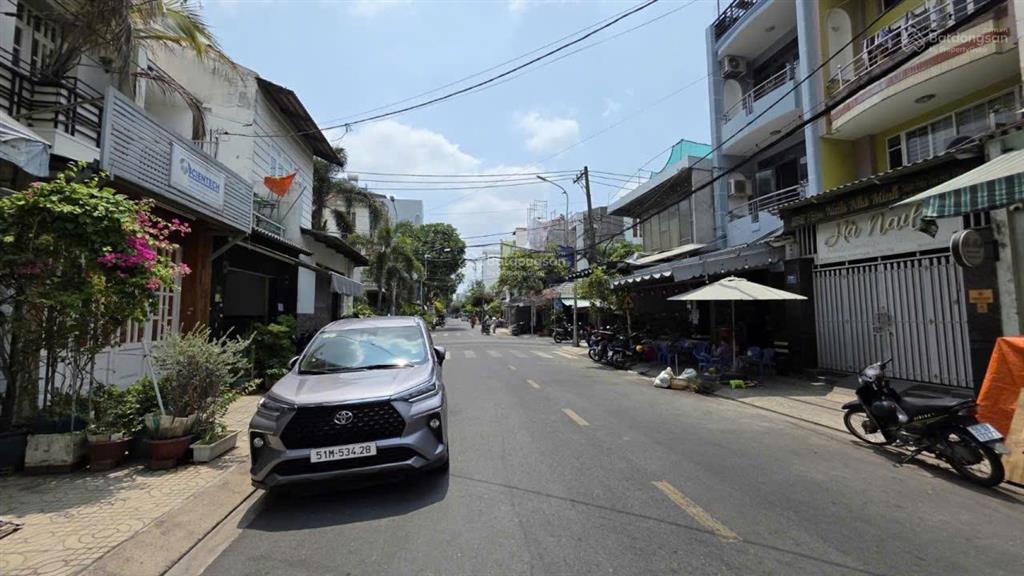 Chủ đã có visa bán gấp mặt tiền lê quốc trinh tân phú 5 tầng nhỉnh 10 tỷ