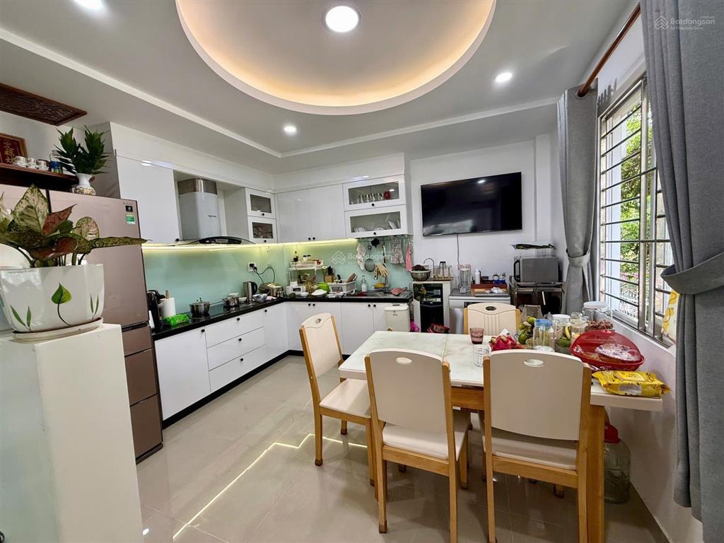 Căn góc thoáng hẻm xe hơi thích quảng đức p5 pn, gần chợ cây quéo, 5 tầng nhỉnh 9 tỷ