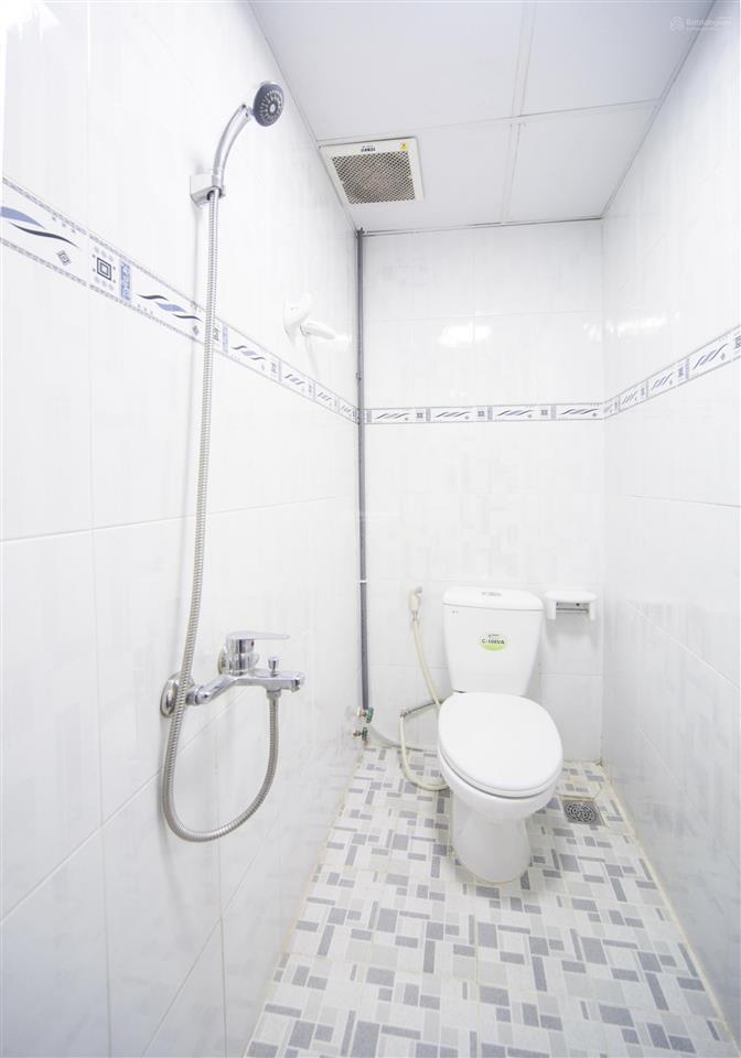 Cho thuê văn phòng ngay trung tâm triển lãm tân bình, ngã 4 bảy hiền