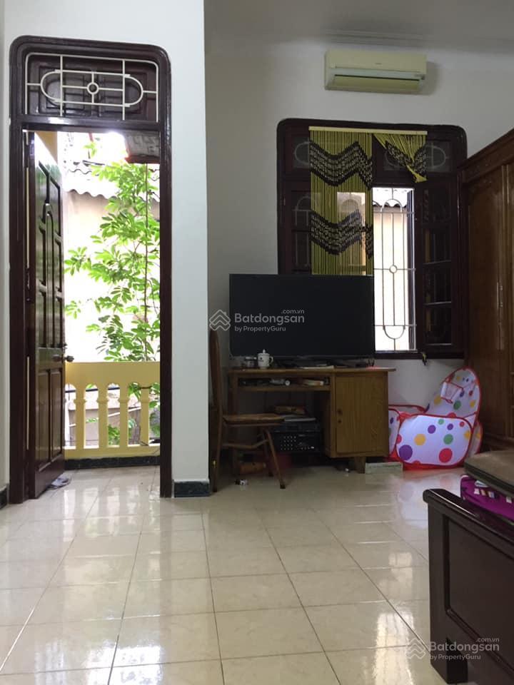Bán nhà kđt đền lừ, 300m2, mặt tiền 10m, lô góc, ô tô, 215tr