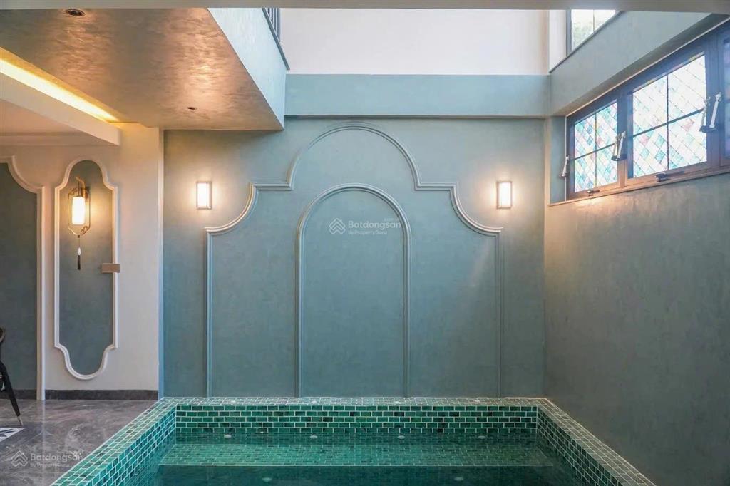 Cho thuê villa cao cấp gần đỗ bá  biển mỹ khê thiết kế 5 phòng ngủ rộng rãi