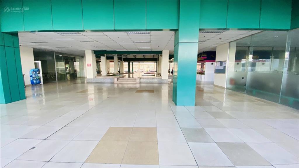 Chính chủ bán căn hộ 82,53m2 2pn, 2wc giá 3,95 tỷ tại khu căn hộ sacomreal584