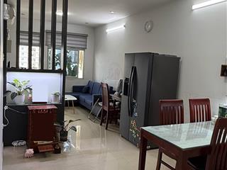 Chính chủ bán căn hộ 82,53m2 2pn, 2wc giá 3,95 tỷ tại khu căn hộ sacomreal584