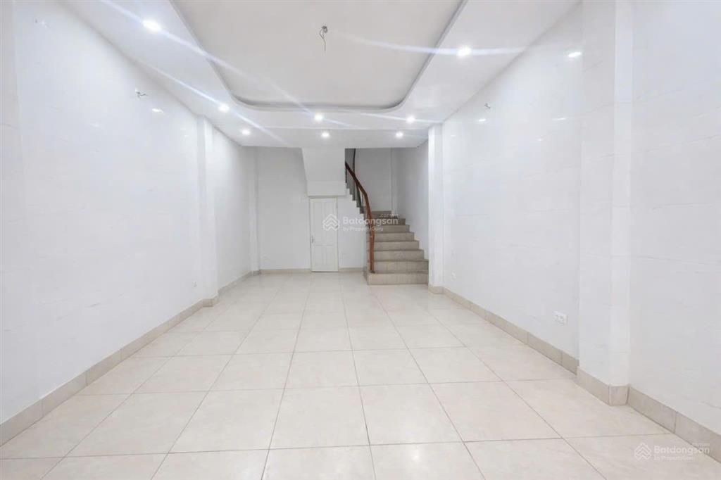 Mặt tiền đắc địa  hiếm có khó tìm  kinh doanh đỉnh cao  6 tầng  ô tô tránh  lô góc .