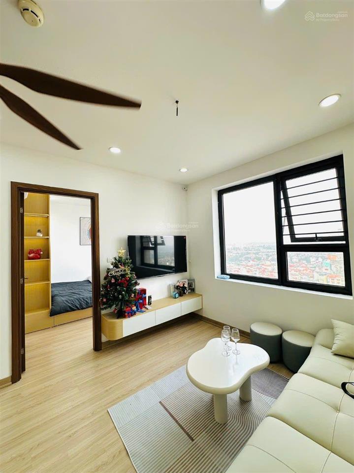 Hiếm và đẹp, chung cư cao cấp, nhà ở xã hội, tân xuân, 69 m2, t28, giá 5.98 tỷ bắc từ liêm hà nội.