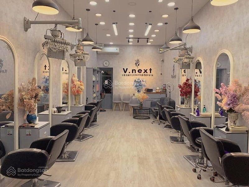 Bán đất tặng nhà mặt phố trương công giai, cầu giấy, hn. 17 tỷ