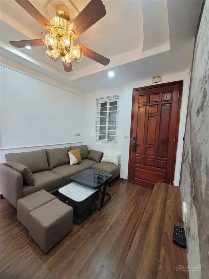 Nhà tập thể ở phạm văn đồng 70 m2, tầng 3, giá 3.95 tỷ bắc từ liêm hà nội