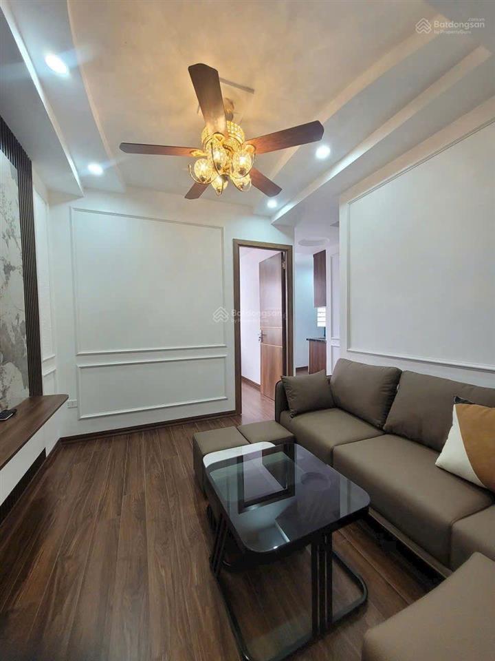 Nhà tập thể ở phạm văn đồng 70 m2, tầng 3, giá 3.95 tỷ bắc từ liêm hà nội