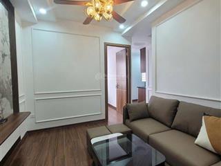 Nhà tập thể ở phạm văn đồng 70 m2, tầng 3, giá 3.95 tỷ bắc từ liêm hà nội