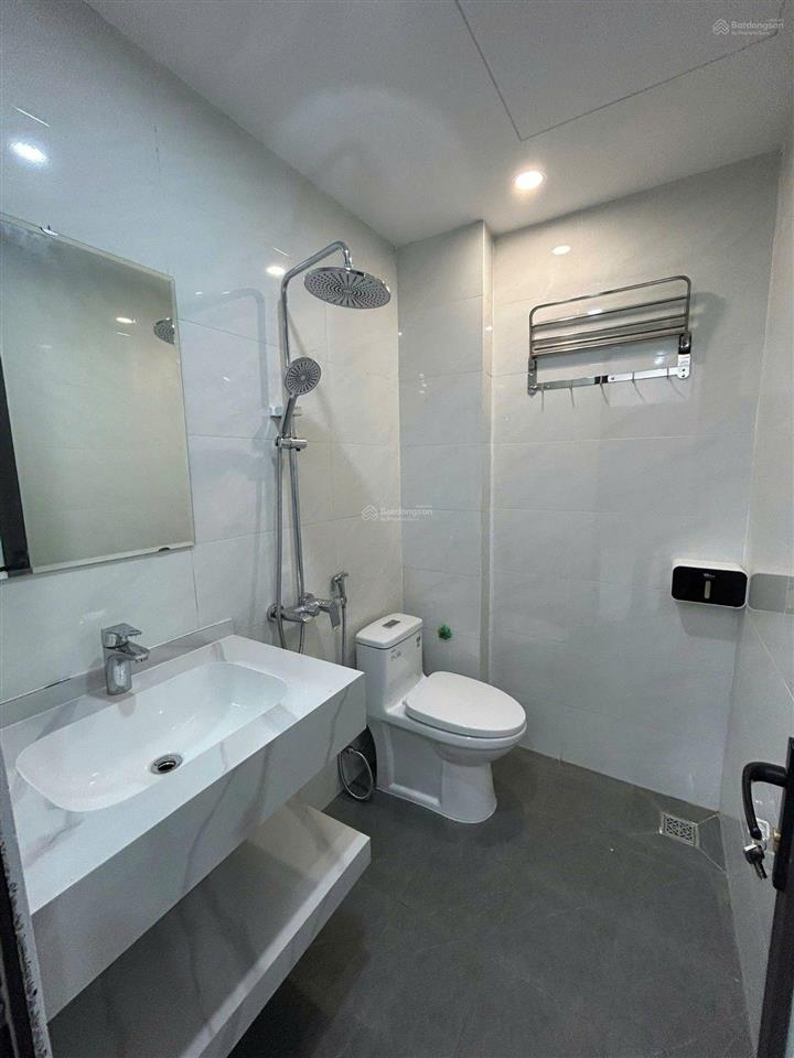 Nhà tập thể ở phạm văn đồng 70 m2, tầng 3, giá 3.95 tỷ bắc từ liêm hà nội