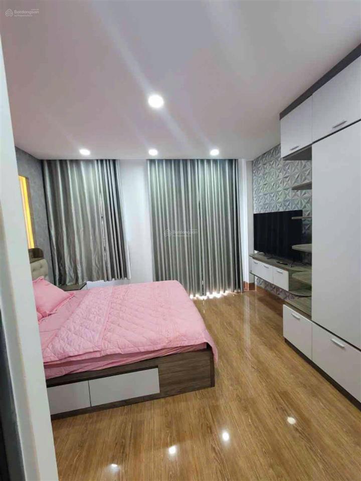 " gấp " nhà 5 tầng  60m2 (4x15)  hxh thông  phan huy ích, gần emart  tặng nt  giá  7.2 tỷ tl