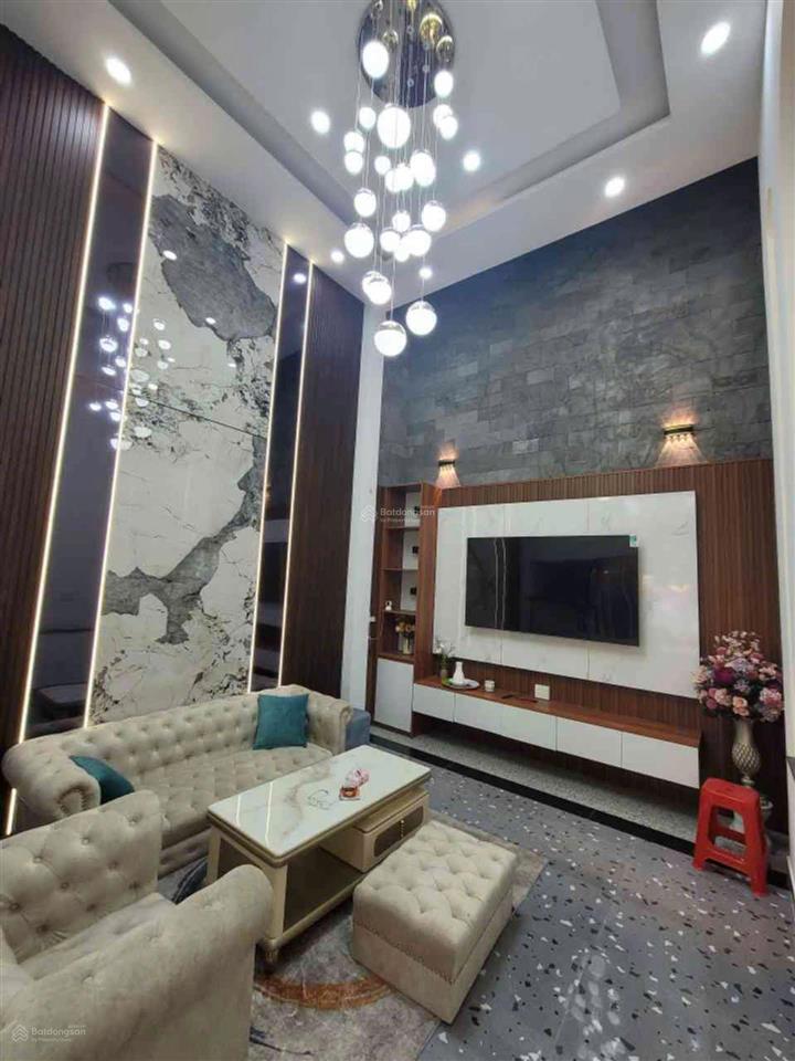 " gấp " nhà 5 tầng  60m2 (4x15)  hxh thông  phan huy ích, gần emart  tặng nt  giá  7.2 tỷ tl