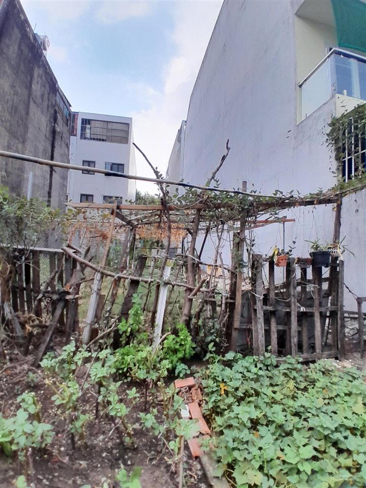 Bán đất mặt tiền vị trí đẹp, sau lưng bv lê văn thịnh , có công viên để tập thể dục, khu an ninh