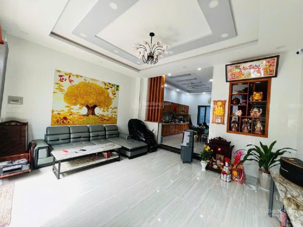 Bán nhà 3 tầng hẻm xe hơi đường lê đình quản , ngang bề thế 6m, 96m2, chỉ 9 tỷ, cát lái, quận 2