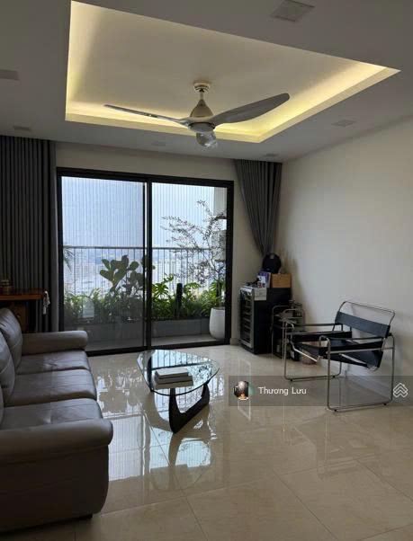 Bán căn hộ 3pn  view hồ tầng 25 vinhomes d'capitale, giá nhỉnh 11 tỷ, full nội thất, sỏ lâu dài