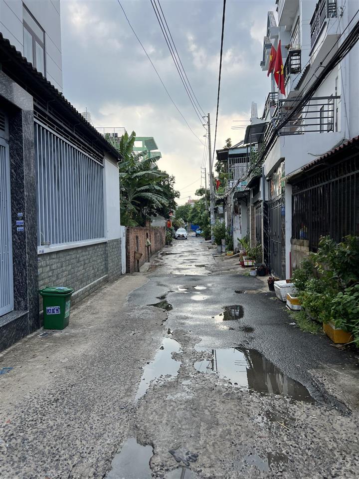 Hẻm 6m thông  dt 157,4m2  ngang 6m  huỳnh thị hai q12  6,65 tỷ (tl)