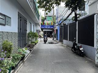 Nhà đẹp ở ngay  hẻm 5m thông 2 tầng  nguyễn văn khối gv  30m2  chỉ 3,45tỷ (tl)