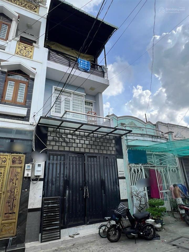 Hiếm nhà đẹp ở ngay  hẻm 5m thông  vf8 tới cửa quay đầu  100m tới mt nguyễn văn quá  4,8 tỷ