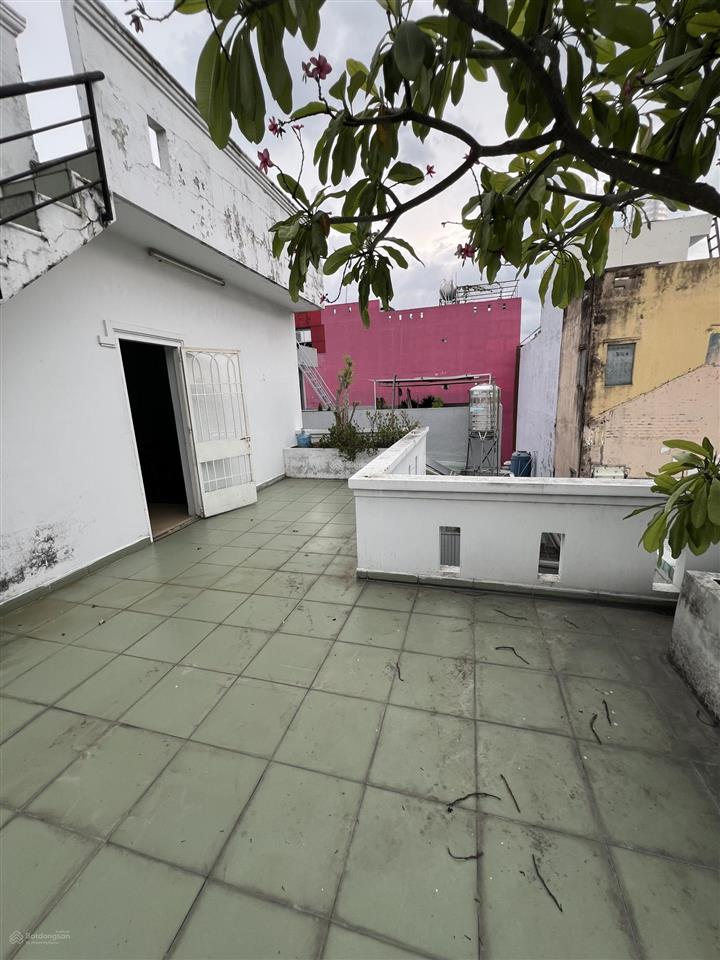 Biệt phủ mt đường nhựa 10m có lề  ht05 q12  272m2 ngang khủng 11m, chỉ 27,5 tỷ (tl)