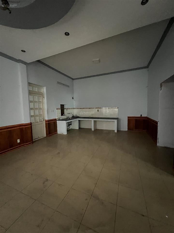 Biệt phủ mt đường nhựa 10m có lề  ht05 q12  272m2 ngang khủng 11m, chỉ 27,5 tỷ (tl)