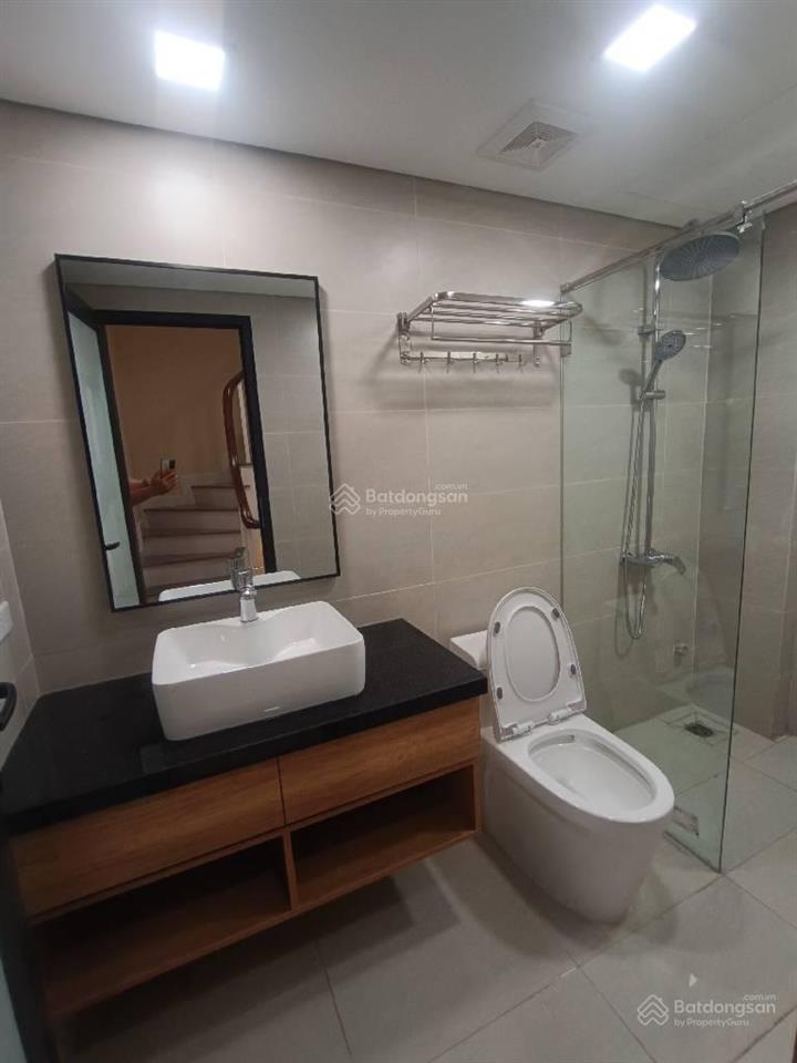 Bán nhà đại mỗ 4 tầng 40 m2 giá tốt ~ 8 tỷ nhà mới xây.