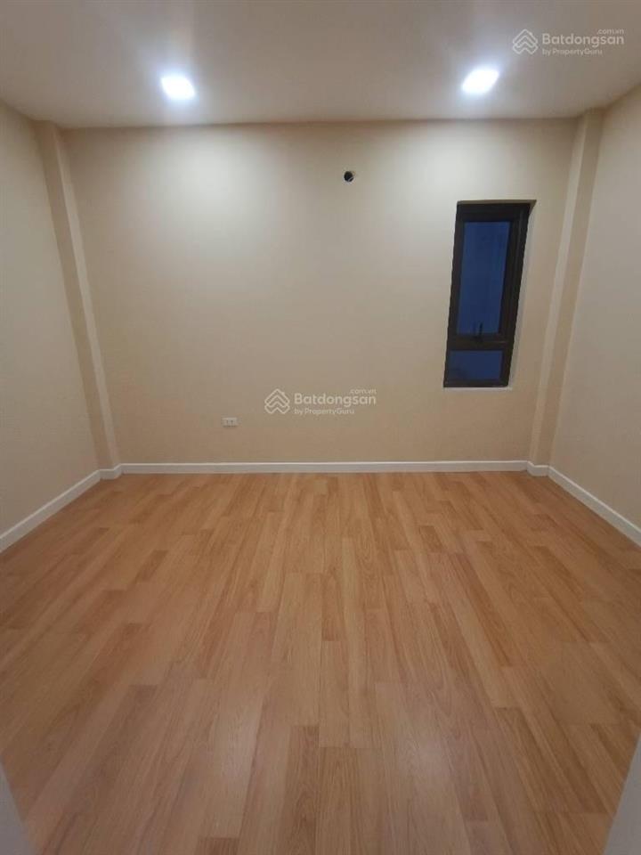 Bán nhà đại mỗ 4 tầng 40 m2 giá tốt ~ 8 tỷ nhà mới xây.