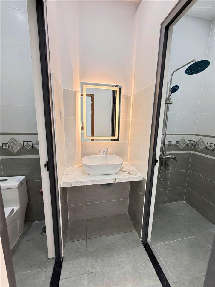 Biệt thự mini gần 70m2 đường liên khu 45 .hẻm xe hơi tránh nhau giá 4.3 tỷ