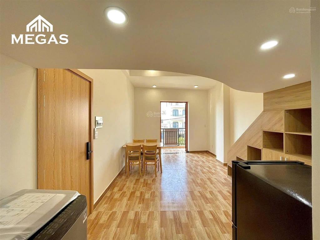 Mới trống duplex siêu rộng ngay nguyễn văn cừ, quận 5