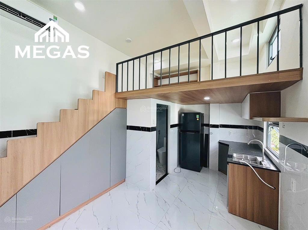 Cho thuê căn hộ duplex mới 100% full nội thất  ngã tư phú nhuận