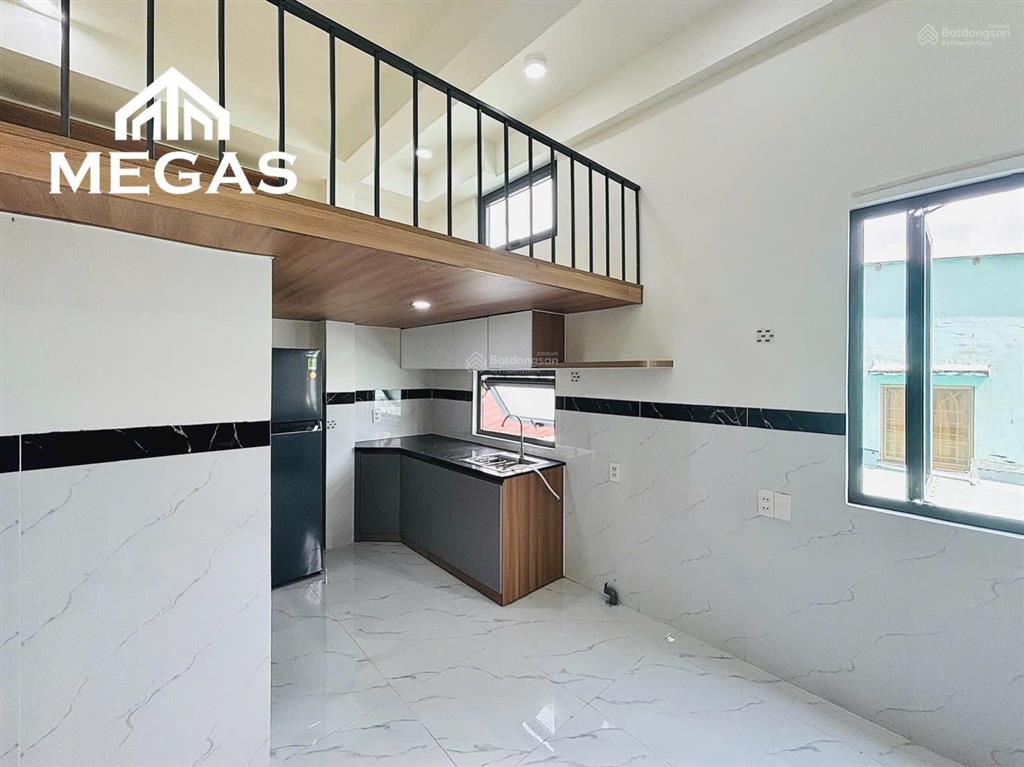 Cho thuê căn hộ duplex mới 100% full nội thất  ngã tư phú nhuận