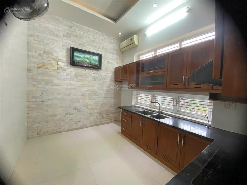 Cho thuê nhà 2 mặt tiền phố tây an thượng, gần châu thị vĩnh tế nhà 3 tầng, 2 mặt tiền thoáng