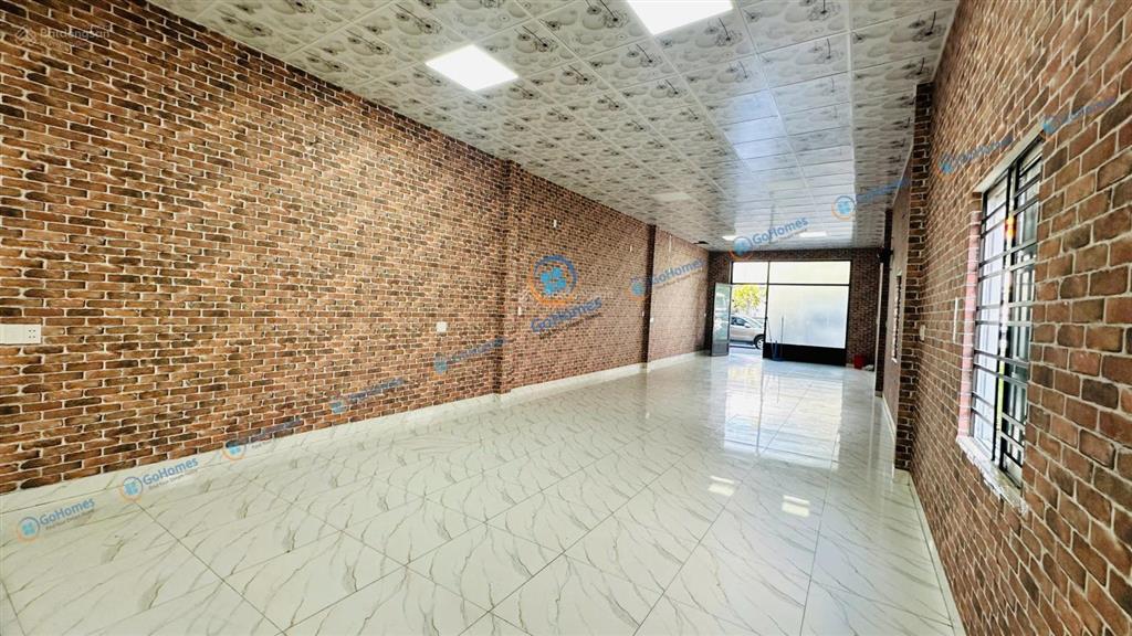 Cho thuê nhà mặt tiền bùi trang chước, hoà xuân  diện tích 110m²(ngang 5m)