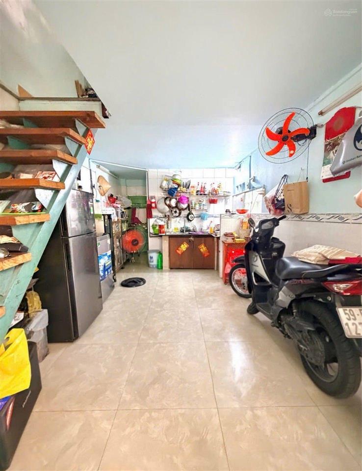 +2,2tỷ hơn xíu có ngay nhà khu vip lê văn qưới, gò xoài, bình long..