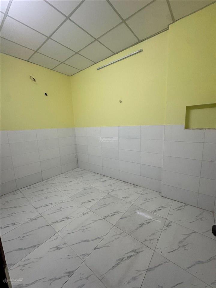 Lê công phép,an lạc, bình tân!chỉ 6,1tỷ/64m2,hẻm xe tải 8m thông, 1trệt, 1lửng 3pn