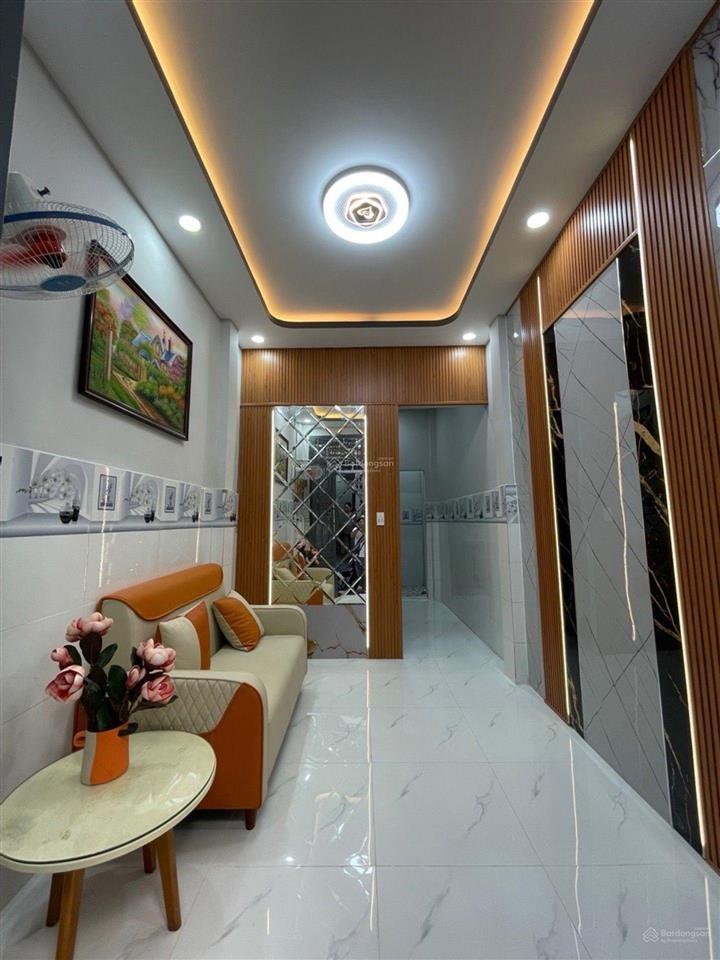 Chỉ 2,5tỷ có ngay nhà khu trung tâm bình tân tân hòa đông lê văn qưới, 2tầng kiên cố,shr,đẹp
