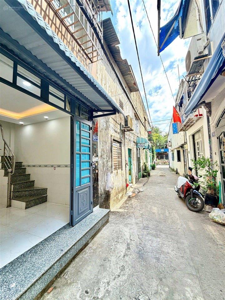 Nhà xinh đường 26/3,giá hít 2,3tỷ, bình hưng hòa,hàng hiếm khu vực, 2tầng,khu dân trí,nhộn nhịp