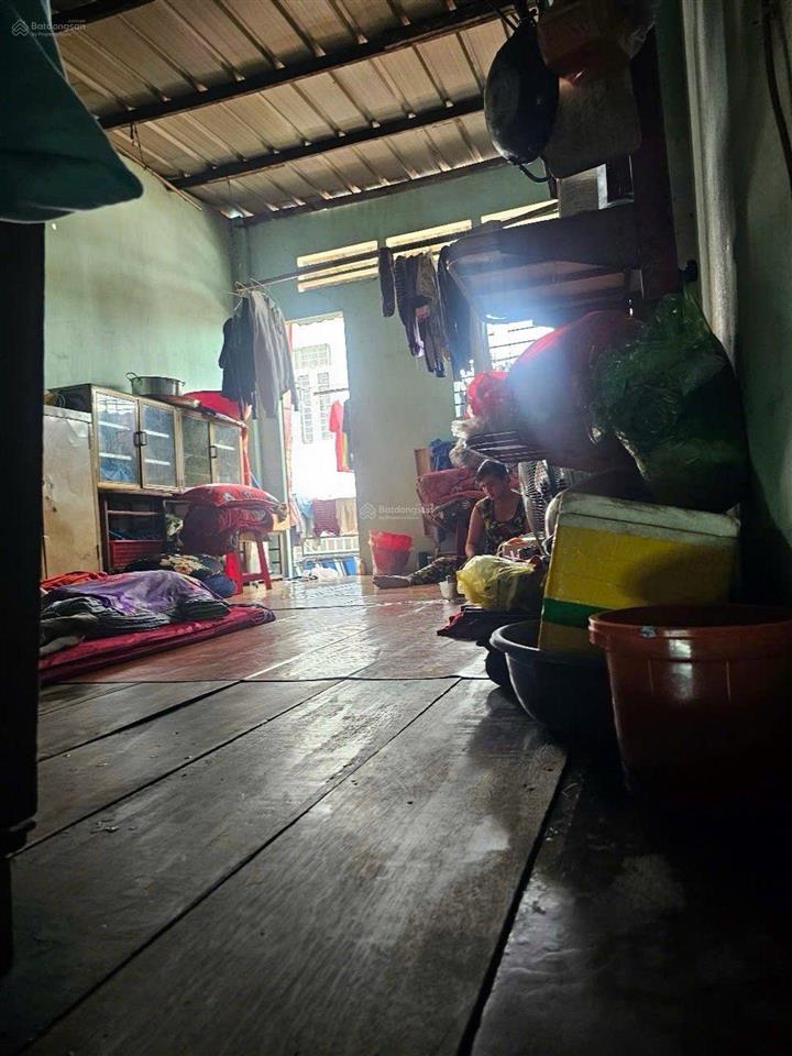 Bình trị đông 1/, 27m2, 2tầng. một trục đường tên lửa sầm uất, hiếm trong khu vực, 2 8tỷ