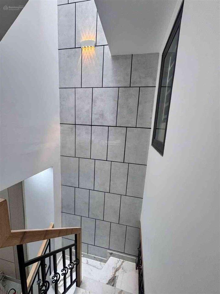 Hàng mới xuất lò,chỉ 4,2tỷ, nhà 3tầng,32m2,phan anh, bình trị đông lê văn qưới tvxn