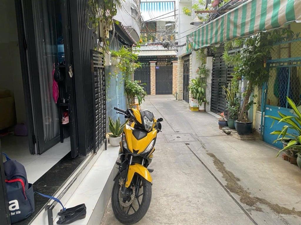 3,65tỷ, căn này phù hợp chị tâm ơi!28m2, chiến lược,bình trị đông tên lửa2tầng kiên cố