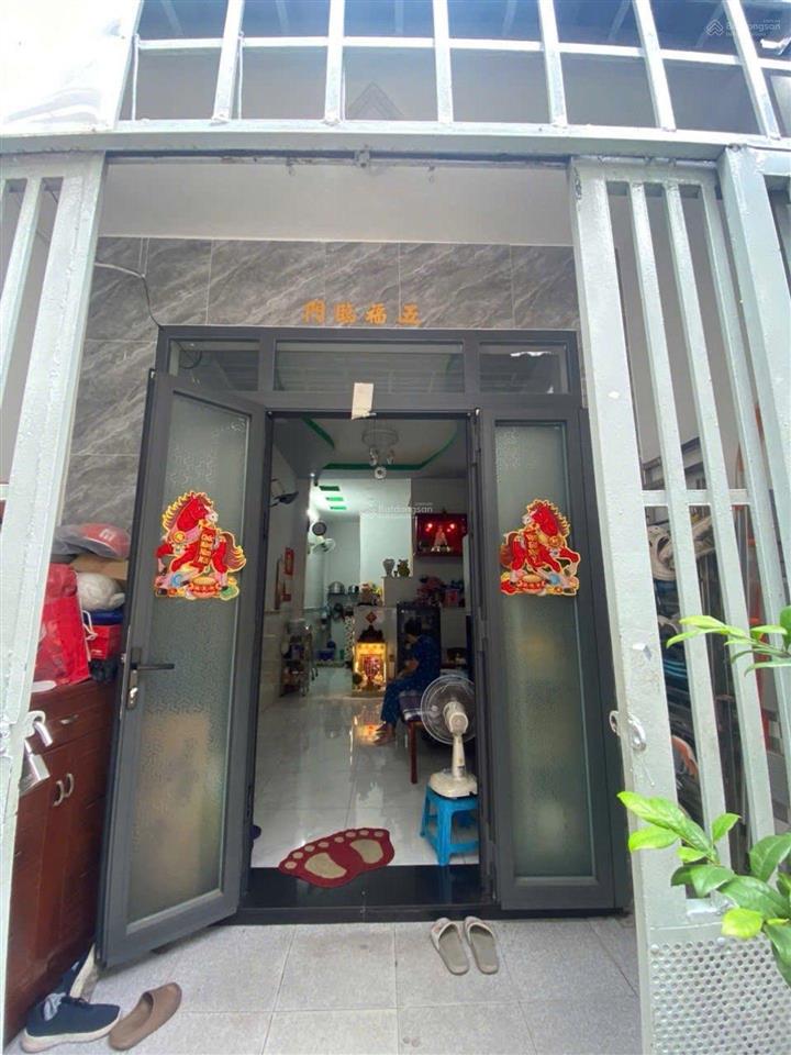 Qua xem liền anh quang, nhà đềp miếu bình đông,ngay ngã tư 4xã, lê văn qưới!30m2, 2tầng,giá 3,3t