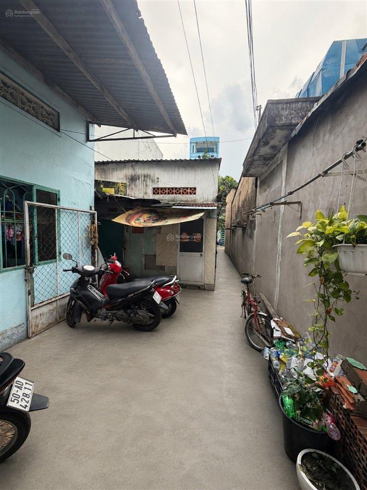 Liên khu 2  5, diện tích khủng, giá bèo, 32m², 2 tầng, shr, hoàn công đủ, giá chào 2,35 tỷ tvxn