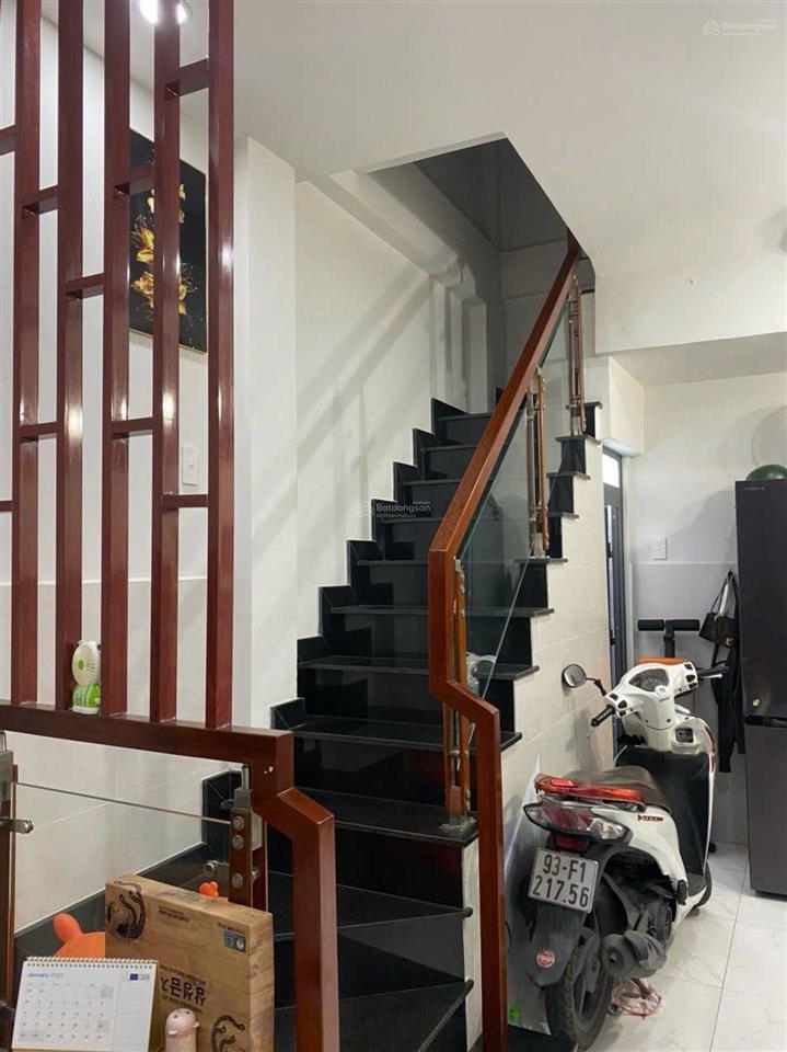 Duy nhất 1căn, không căn thứ 2, nhà chiến lược bình trị đông tên lửamã lò,2tầng 28m2
3,62t
