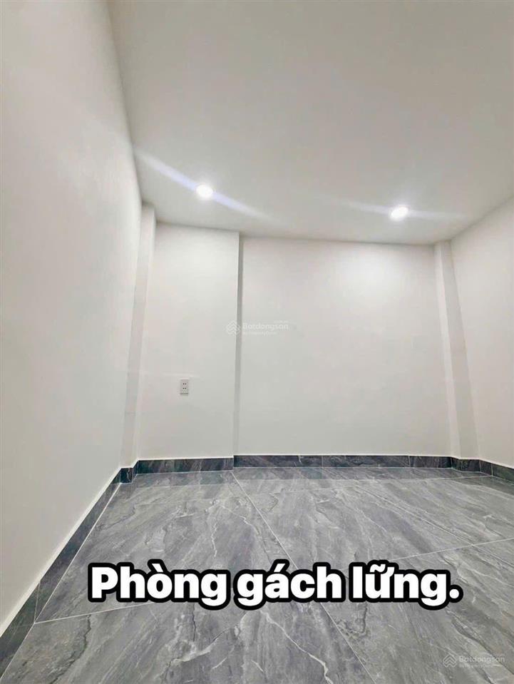 Xuống xác,xã chơi trận chung kết!chỉ 2,95tỷ, nhà lạc long quân q11,shr, hoàn công đủ!
+tranh thủ